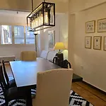 Walnut Apartment